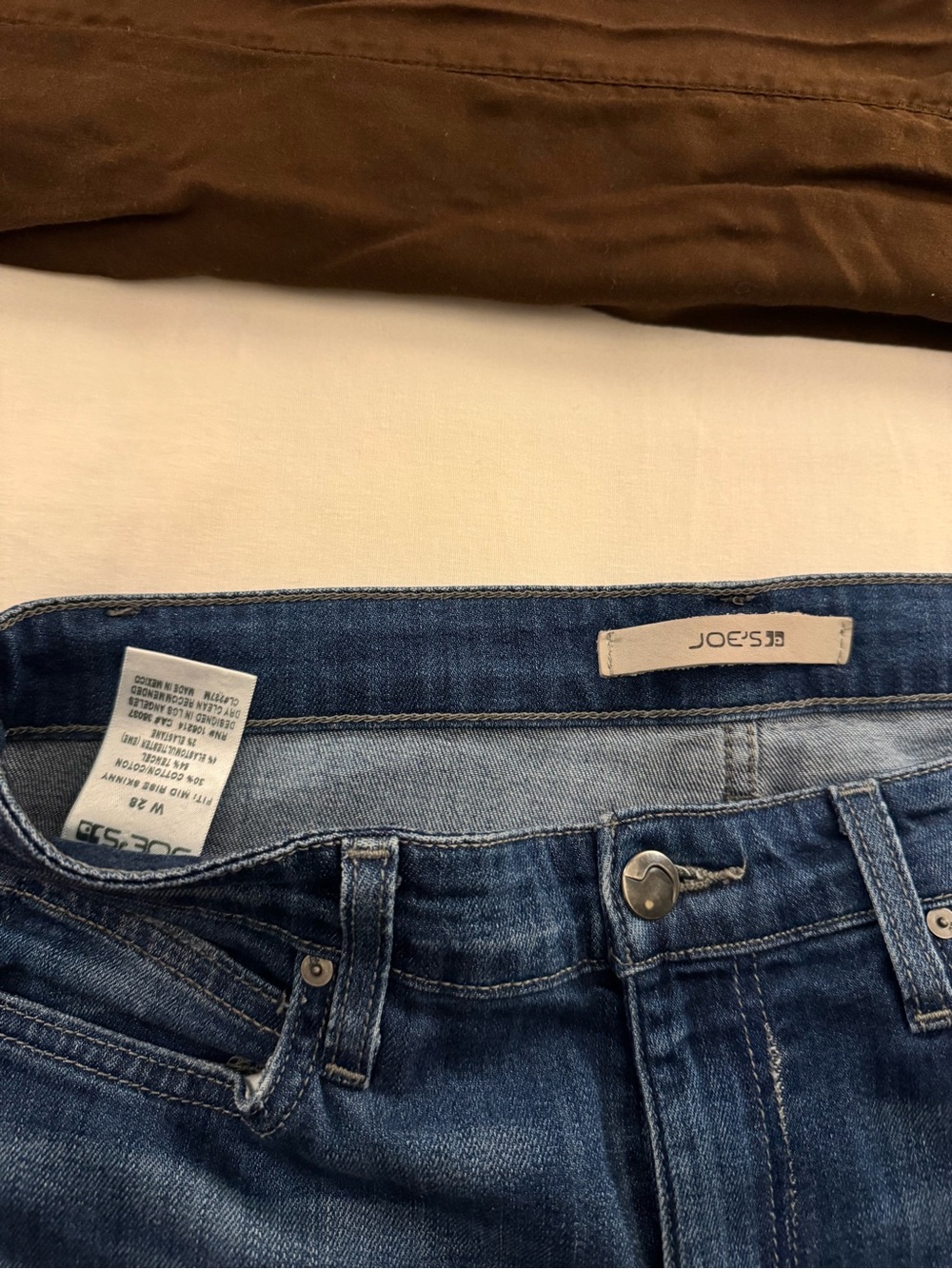 Joe's Jeans Women's Skinny Stretch Denim in Deep Blue Wash - Picture 2 of 4